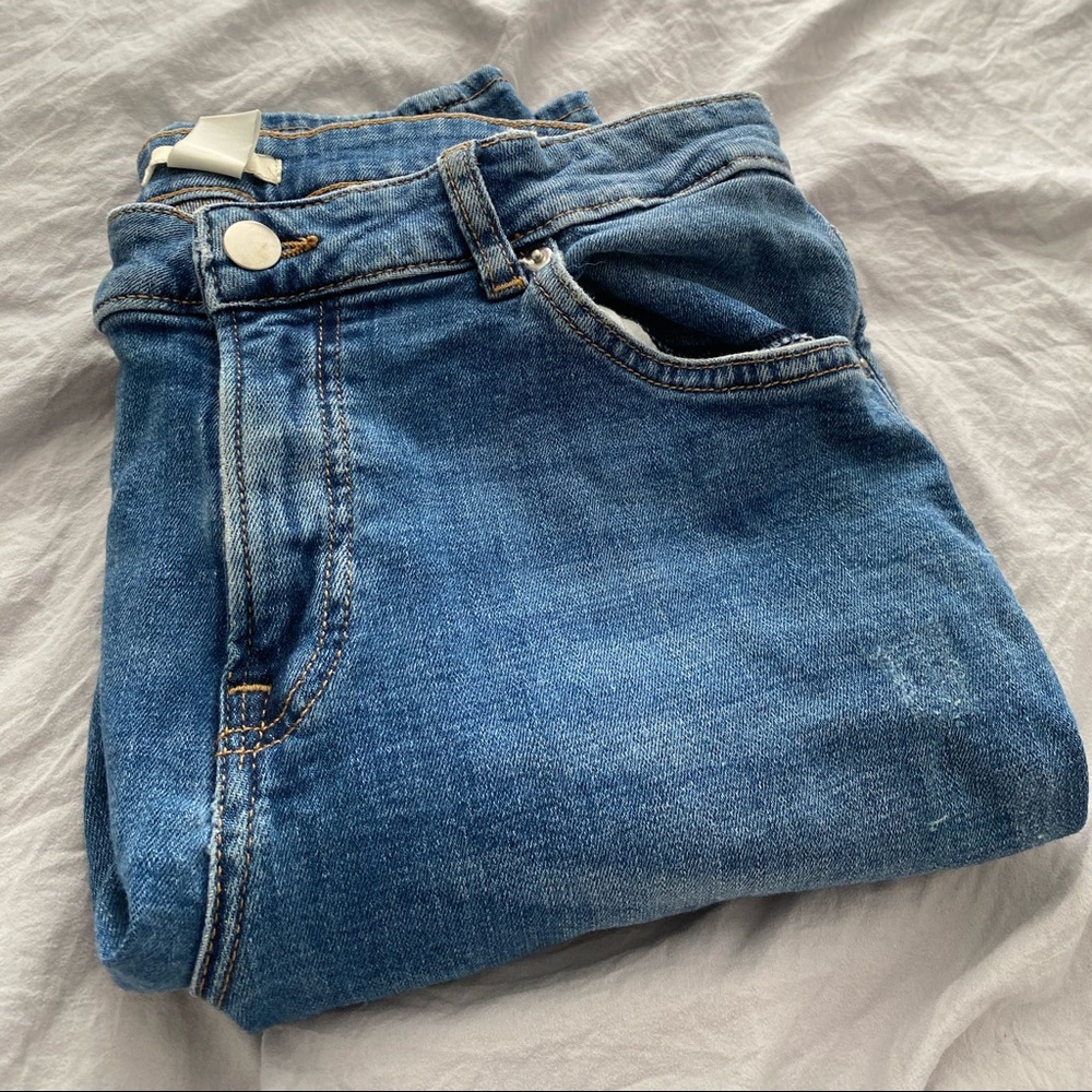 Ripped jeans